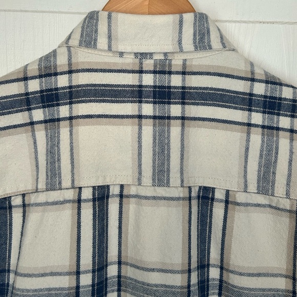 Ben Sherman Men’s Size L Long Sleeve Heavy Flannel Button Down Plaid Shirt - Picture 13 of 15